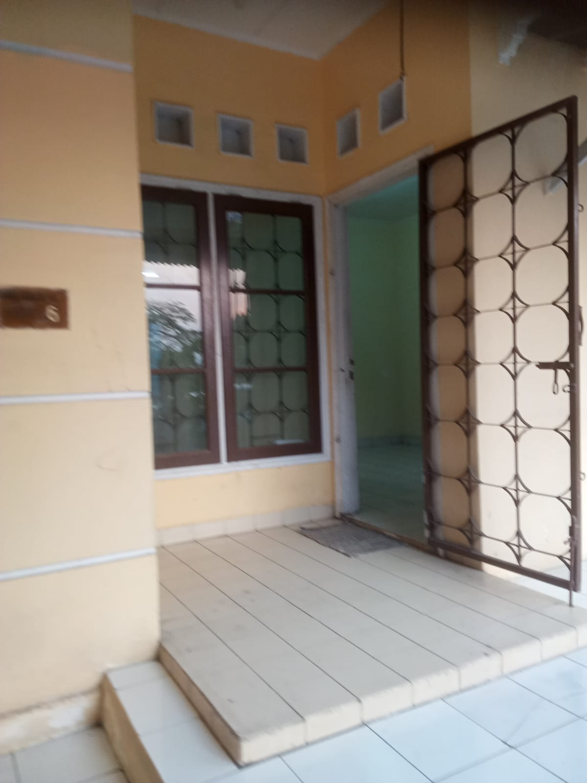 Rumah Di Sewakan Di Meadow Green Lippo Cikarang